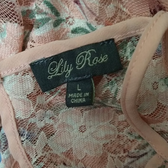 Pink floral lace halter dress. - Picture 4 of 7